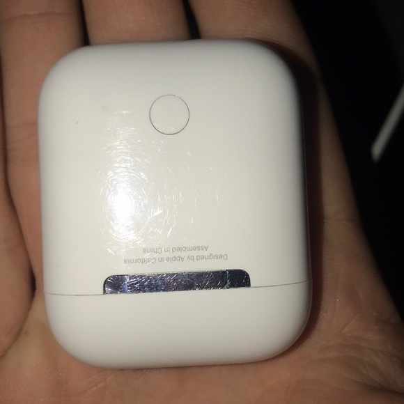 AirPods
